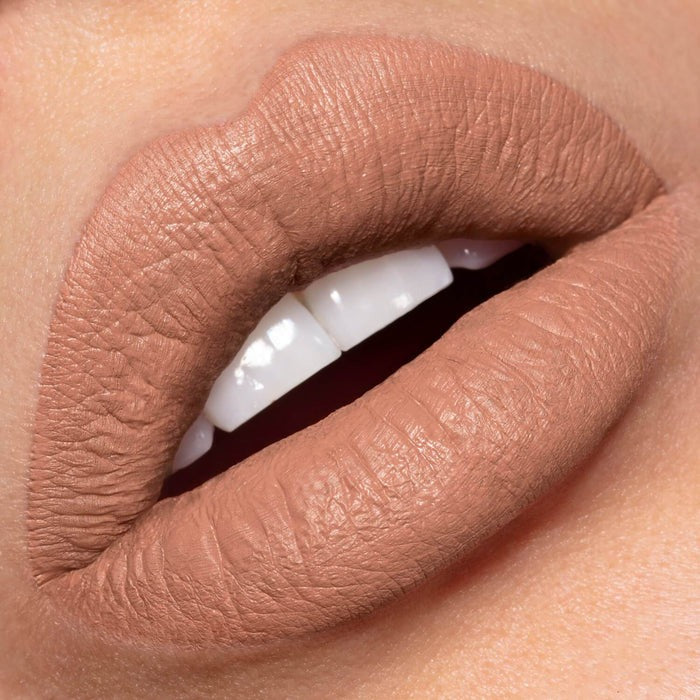 Liquid matte lipstick